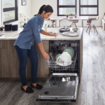 How Do Dishwashers Work? (All You Need To Know) how do dishwashers work